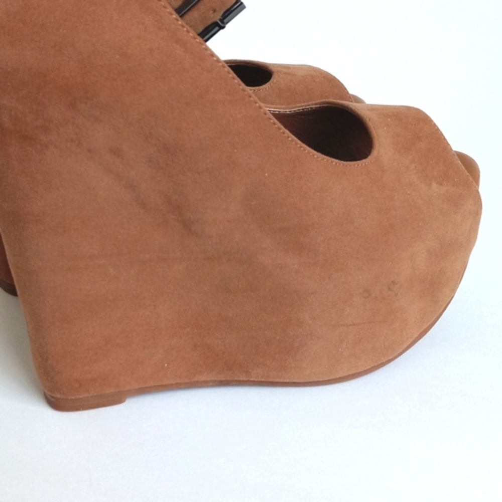 Cathy Jean Women’s Tan Suede Peep-Toe Wedge Heels with Ankle Strap 7 - Picture 4 of 15